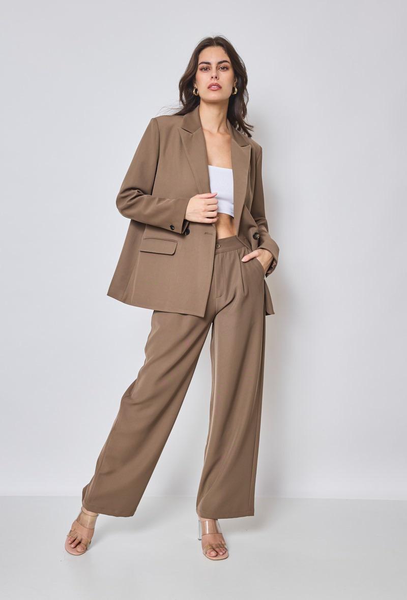 Ensemble veste oversize et pantalon coupe droite