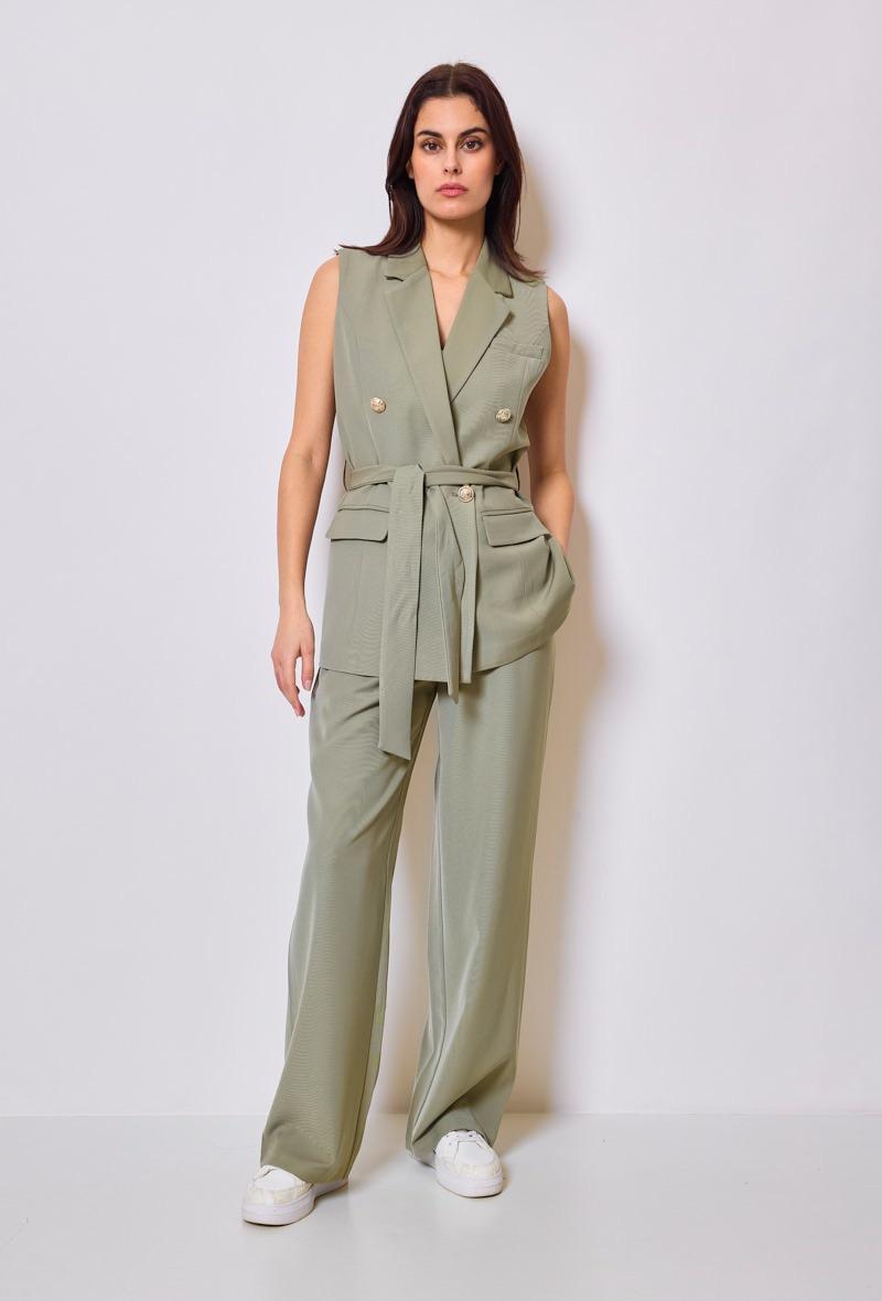 Ensemble veste sans manches et pantalon coupe droite