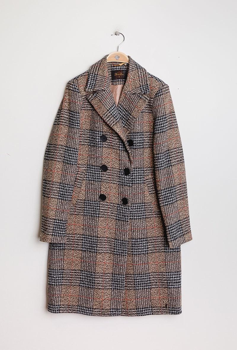 Manteau à carreaux