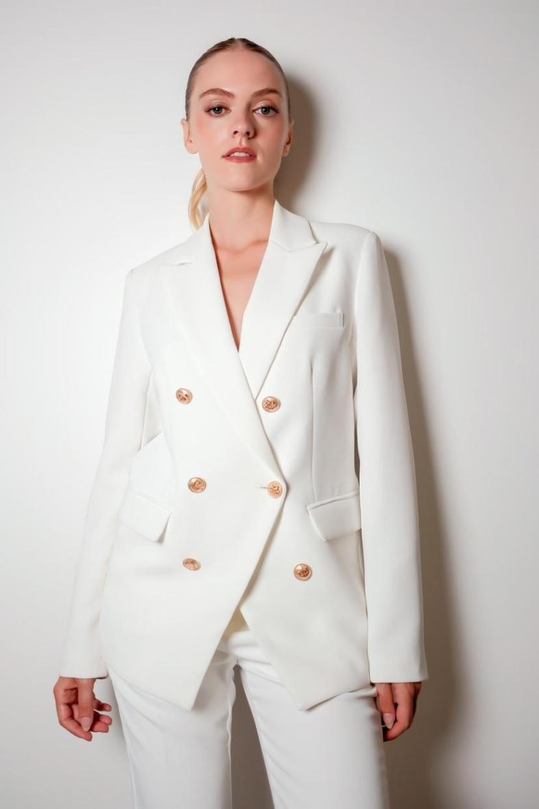 Veste avec boutons dorés